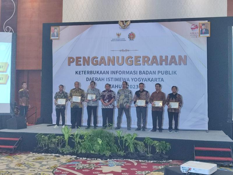 Kembali Raih Predikat Informatif di Tahun 2023