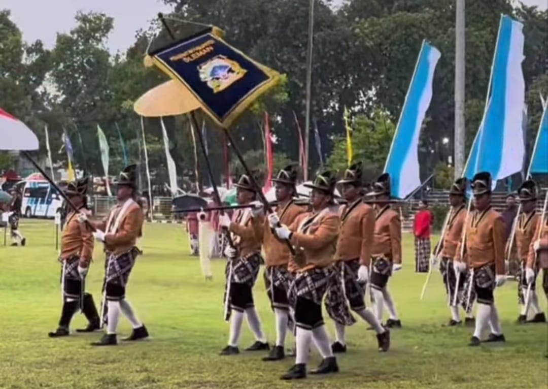 foto kirab budaya