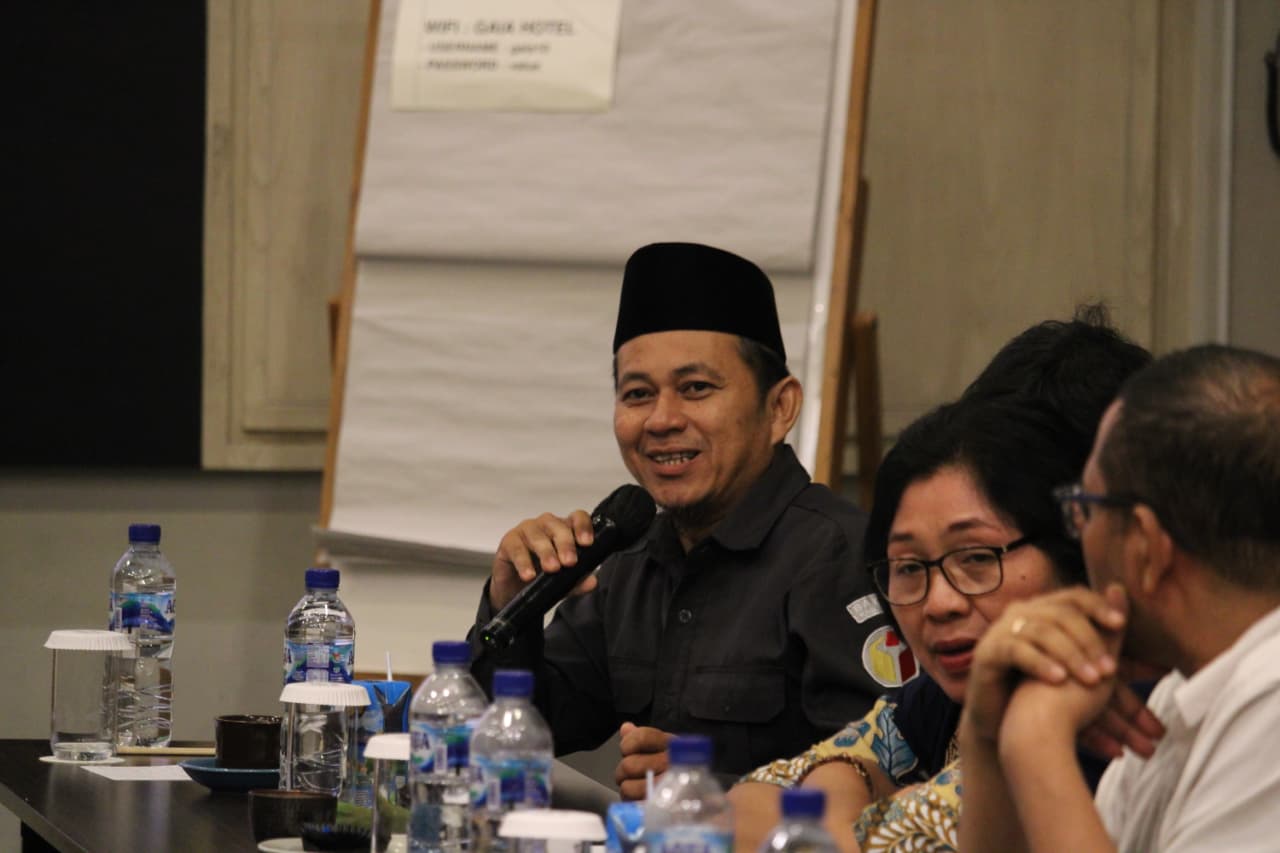 Foto Focus Group Discussion (FGD) bertajuk “Isu-Isu Strategis Menuju Pemilu yang Berintegritas, Jujur, dan Adil”, Senin (26/10/2026), di Hotel GAIA Cosmo, Yogyakarta