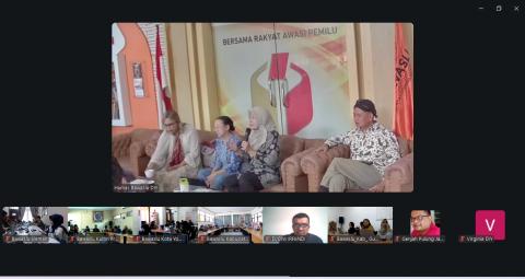 foto rapat daring
