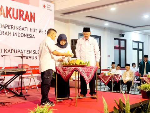 Foto Pimpinan Bawaslu Sleman menghadiri acara Tasyakuran PMI ke-81