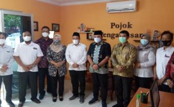 Pojok Pengawasan dan Ruang PPID Bawaslu Kabupaten Sleman Diresmikan...
