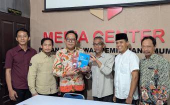 foto kunjungan kerja